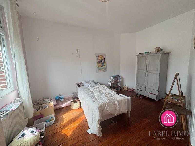 Maison - 180 m² - 10 pièces