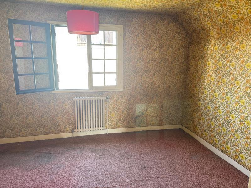 Maison traditionnelle - 123 m² - 6 pièces