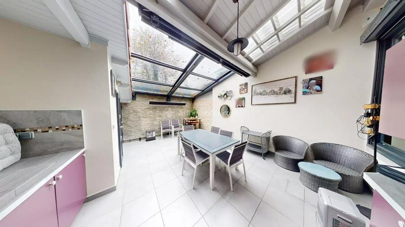 Maison - 155 m² - 5 pièces