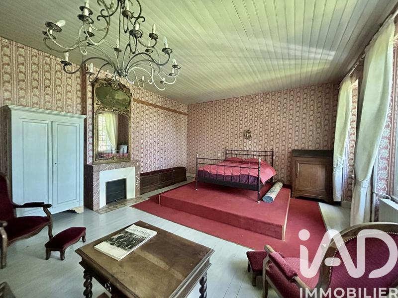 Maison - 502 m² - 13 pièces