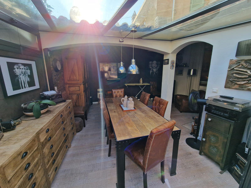 Maison - 104 m² - 4 pièces