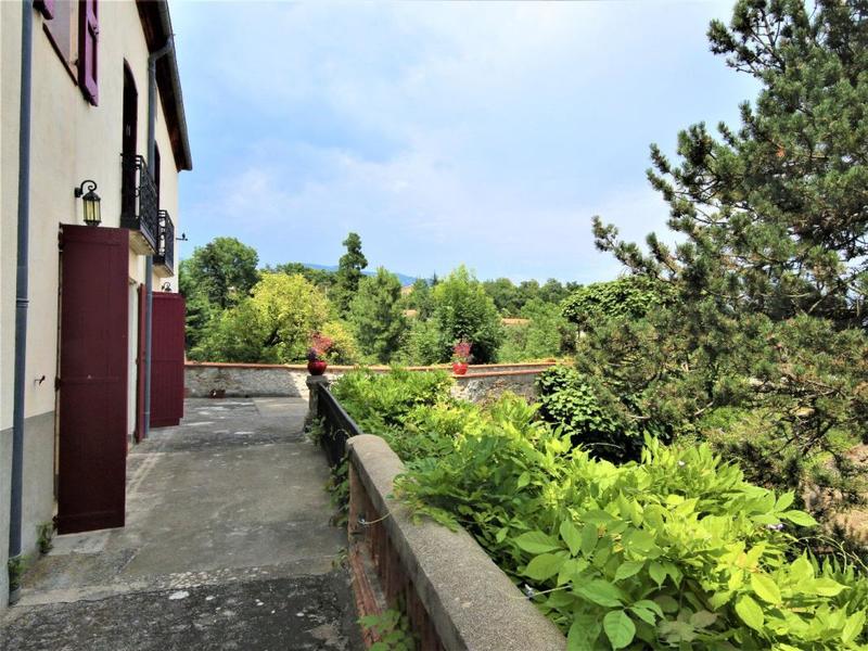 Propriété - 366 m² - 11 pièces