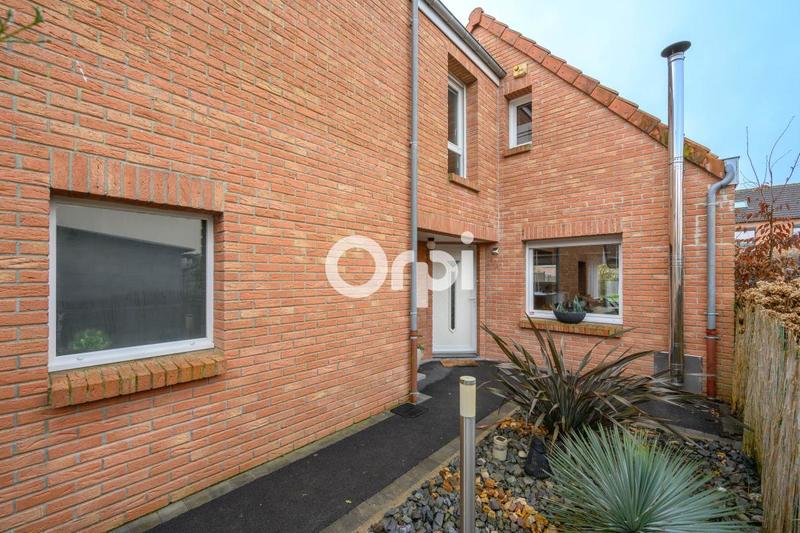 Maison - 100 m² - 5 pièces