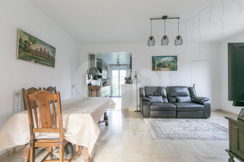 Maison - 92 m² - 4 pièces