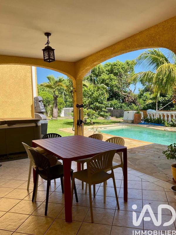 Maison - 136 m² - 5 pièces