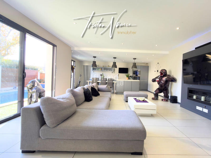 Maison - 140 m² - 4 pièces