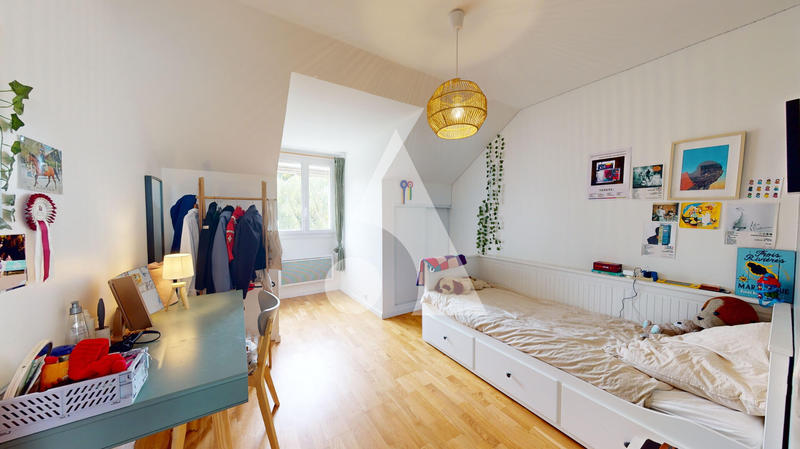 Maison - 150 m² - 7 pièces