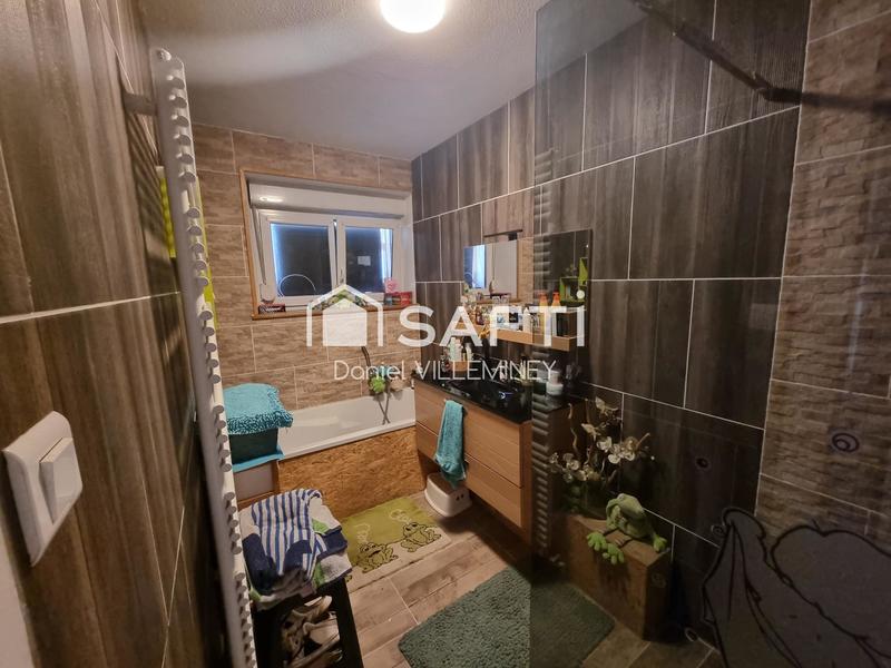 Maison - 180 m² - 7 pièces