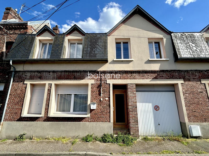 Maison - 110 m² - 5 pièces