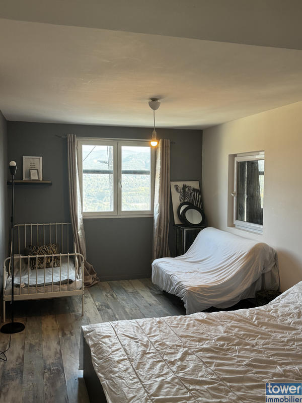 Villa - 147 m² - 5 pièces