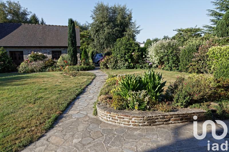 Maison - 206 m² - 7 pièces