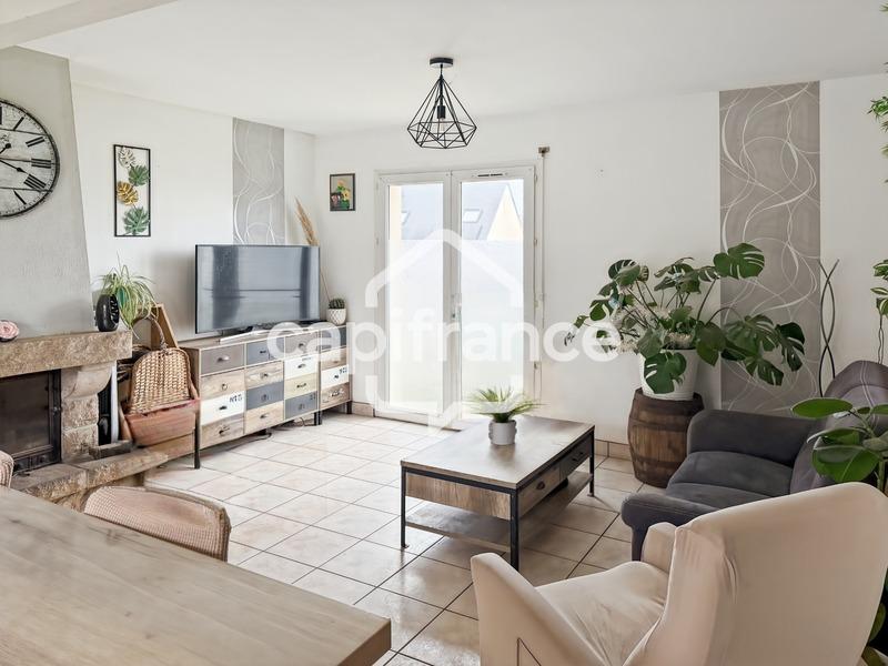Maison - 95 m² - 4 pièces