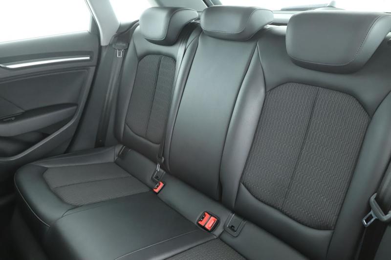 Audi A3 sportback 35 Tfsi Cod Design 150 ch