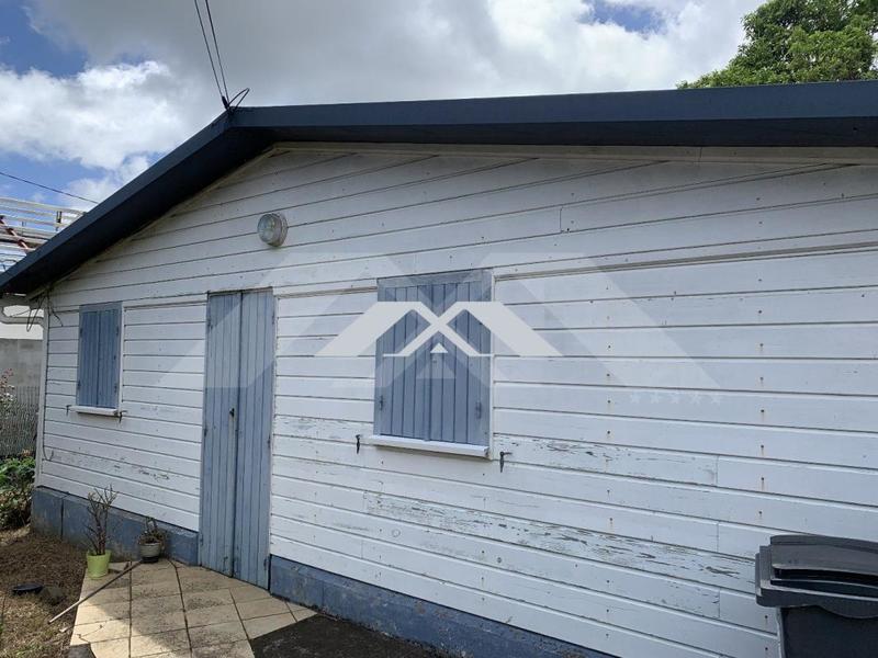 Maison - 90 m² - 3 pièces