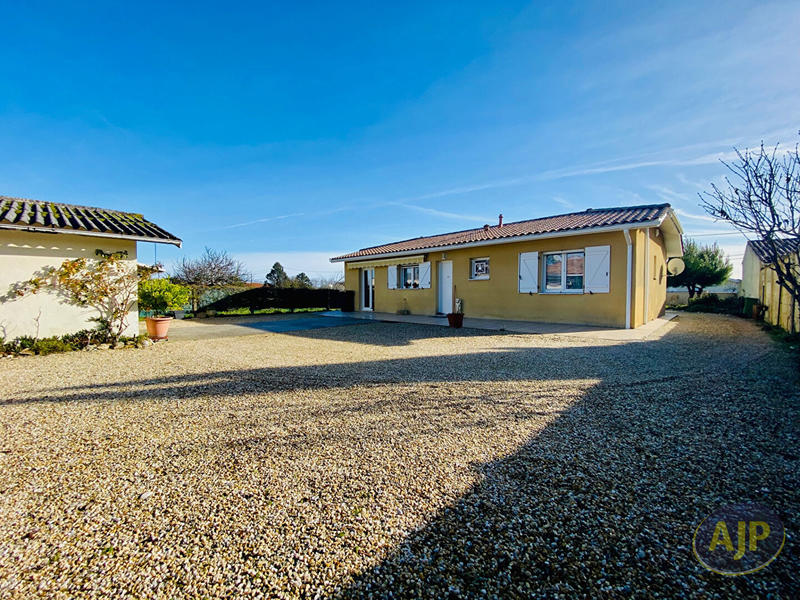 Maison - 85 m² - 3 pièces