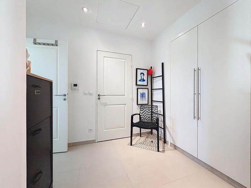 Appartement - 64 m² - 2 pièces