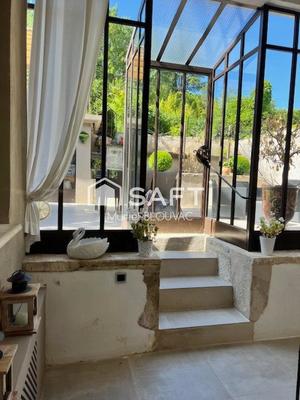 Maison de maîtres - 190 m² - 6 pièces