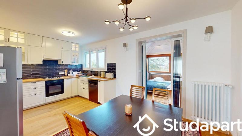 Chambre - 112 m² - 1 pièce