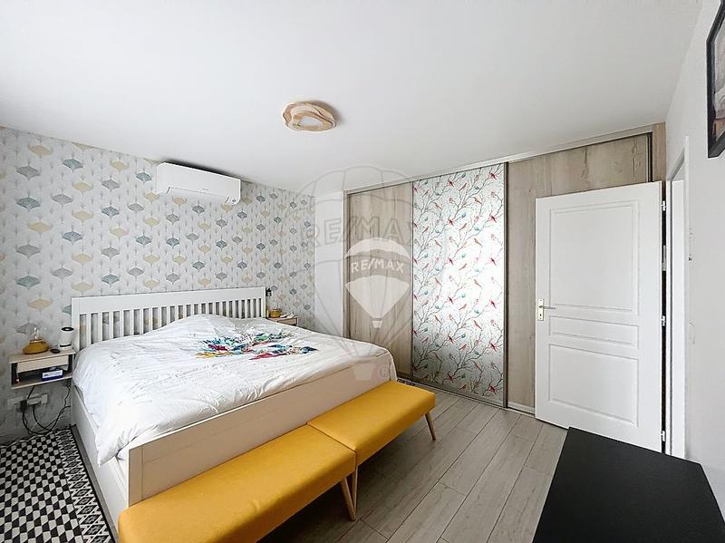 Propriété - 148 m² - 7 pièces