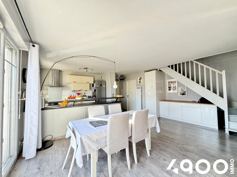 Duplex - 105 m² - 5 pièces