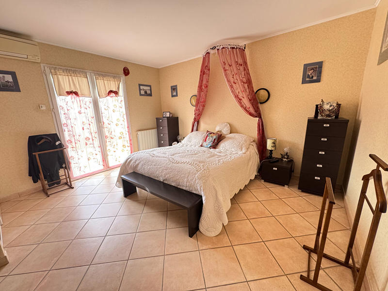 Villa - 163 m² - 6 pièces