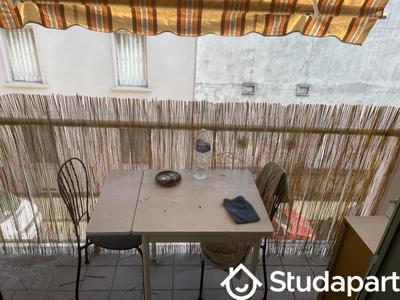 Chambre - 11 m² - 1 pièce