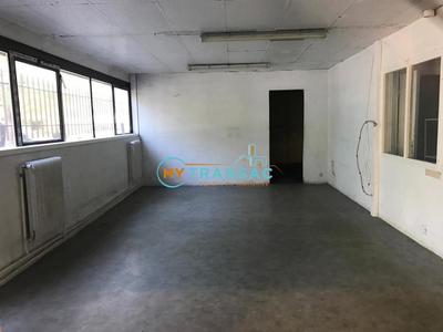 Local d'activités - 345 m²