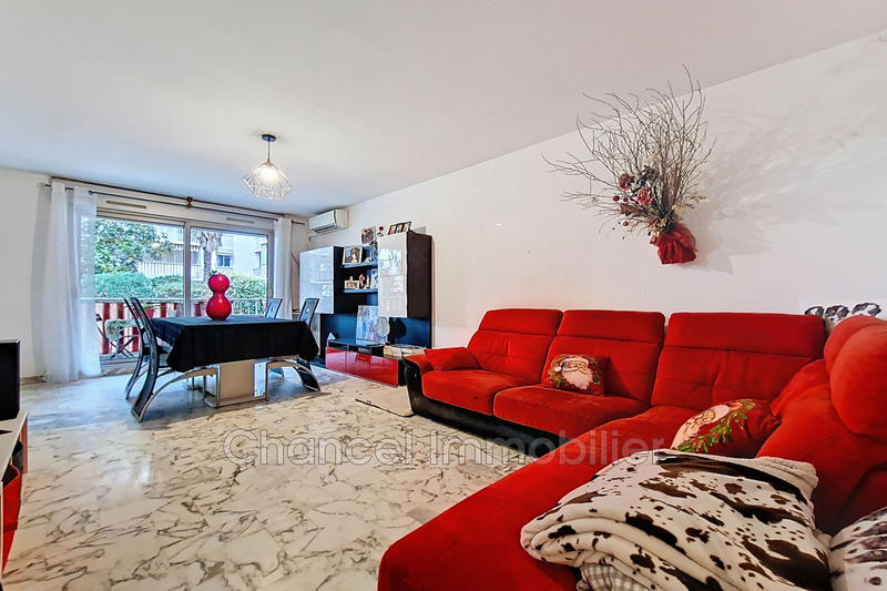 Appartement - 77 m² - 3 pièces