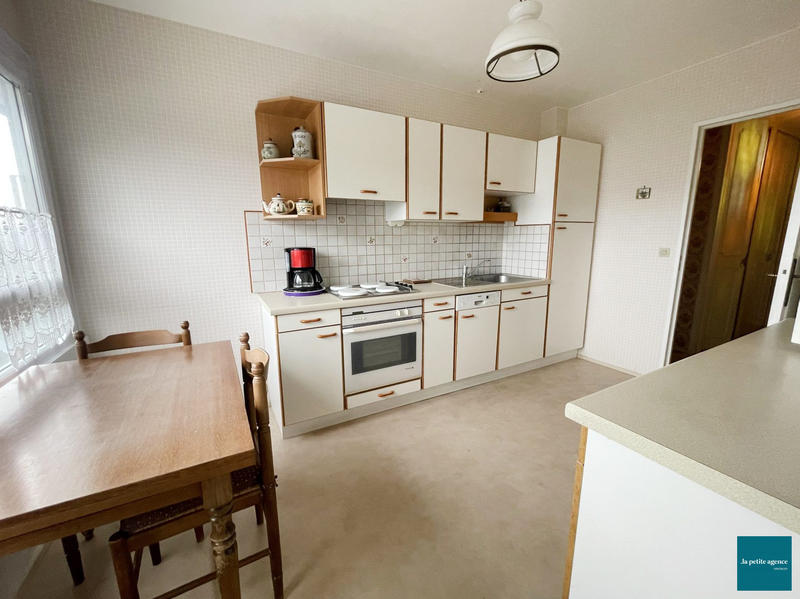 Appartement - 84 m² - 3 pièces