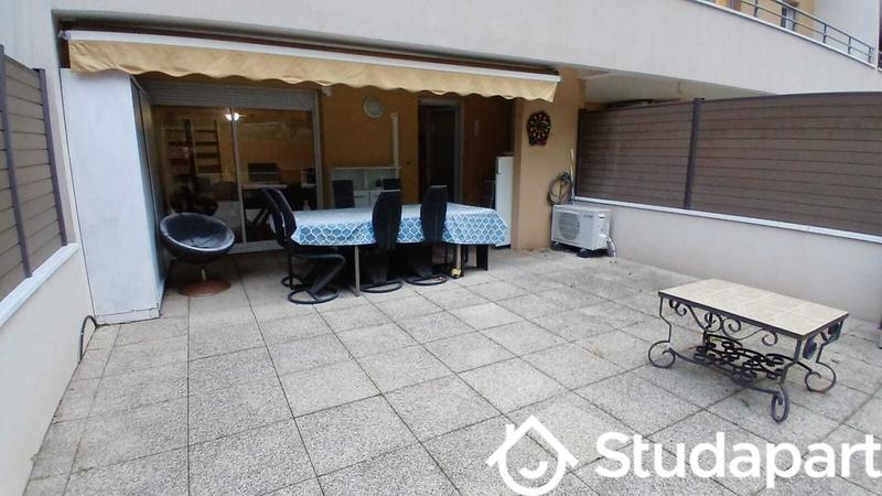 Appartement - 70 m² - 3 pièces