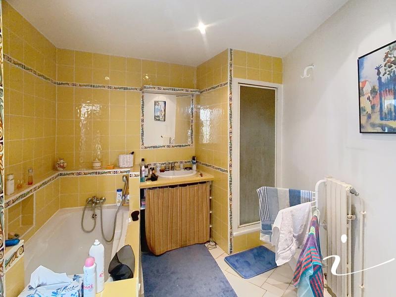 Maison de village - 186 m² - 6 pièces