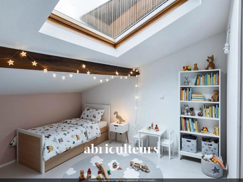 Appartement ancien - 71 m² - 4 pièces