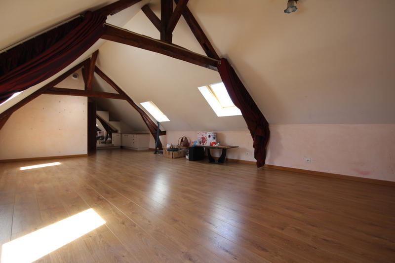 Appartement - 149 m² - 6 pièces