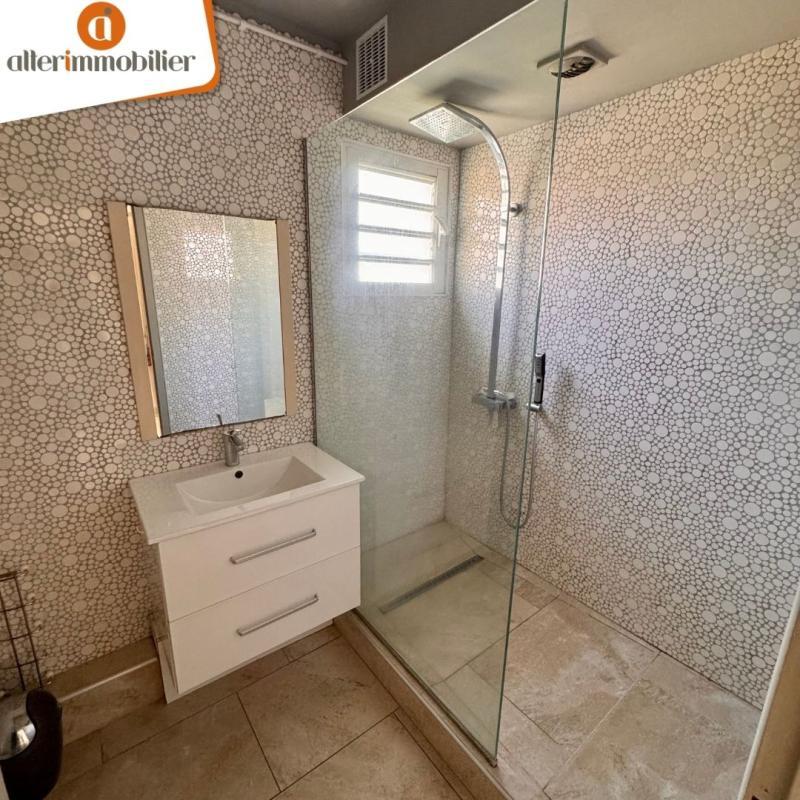 Appartement - 100 m² - 4 pièces