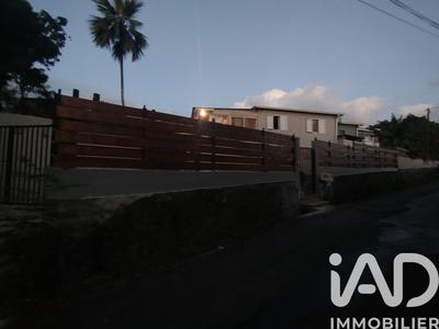 Maison - 127 m² - 6 pièces