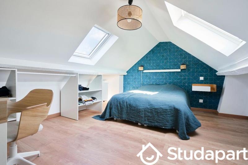 Chambre - 12 m² - 1 pièce