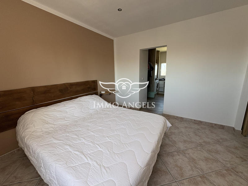 Maison traditionnelle - 144 m² - 5 pièces