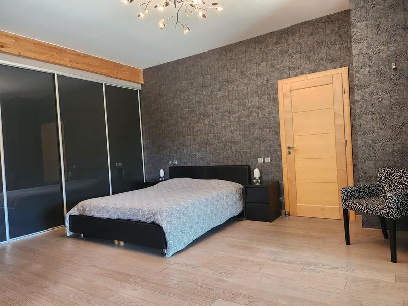 Villa - 280 m² - 10 pièces