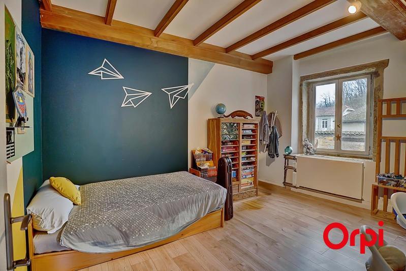 Maison - 107 m² - 4 pièces