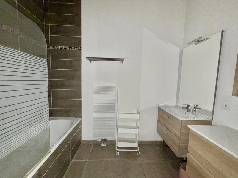 Appartement - 73 m² - 3 pièces