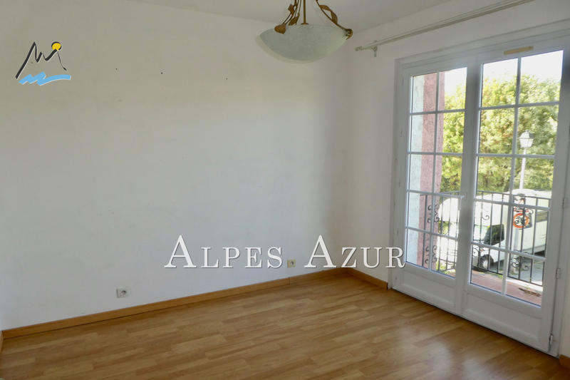 Appartement - 89 m² - 4 pièces