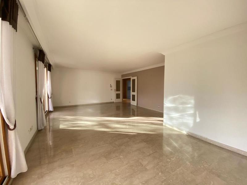 Appartement - 118 m² - 4 pièces