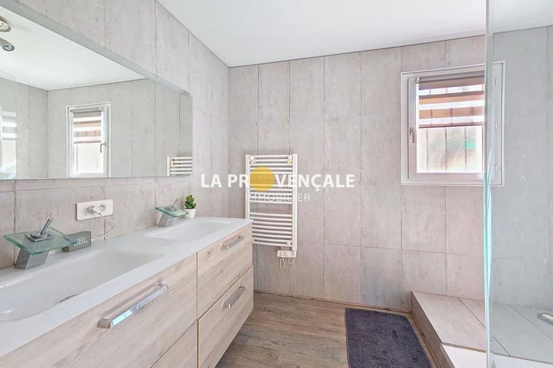 Villa - 170 m² - 7 pièces