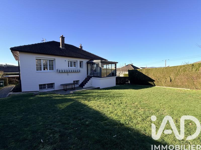 Maison - 122 m² - 5 pièces