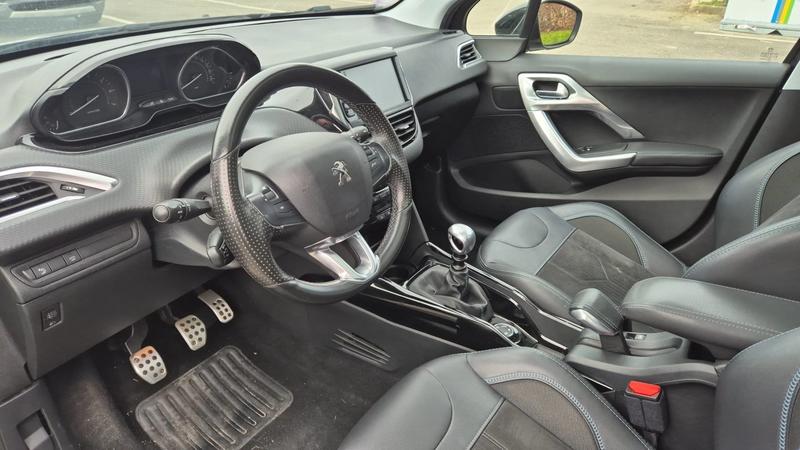 Peugeot 2008 1.2 PureTech 130 Crossway