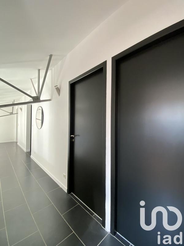 Maison - 239 m² - 7 pièces