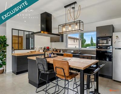 Maison - 120 m² - 5 pièces