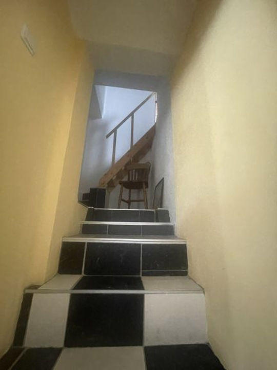 Maison - 107 m² - 6 pièces