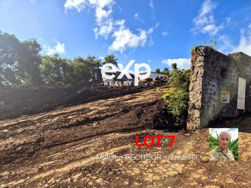 Terrain constructible - 230 m²