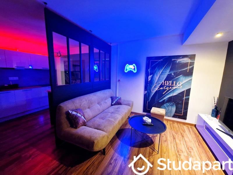 Chambre - 14 m² - 1 pièce